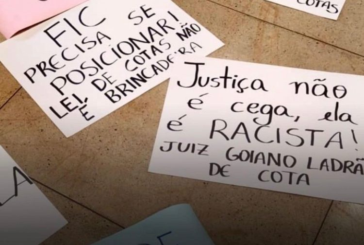 Manifestações na Faculdade de Informação e Comunicação. Lei de Cotas na FIC