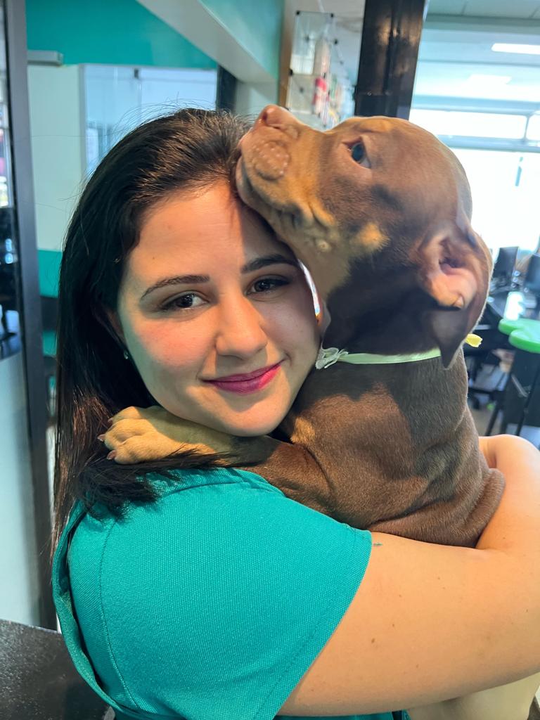 Foto da Médica Veterinária que concedeu a entrevista.