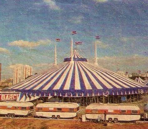 Circo antigo em desenho