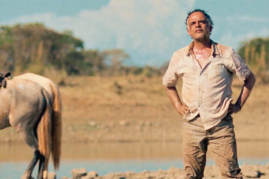 imagem do filme goiano Oeste Outra Vez