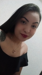 Vanessa Souza Oliveira